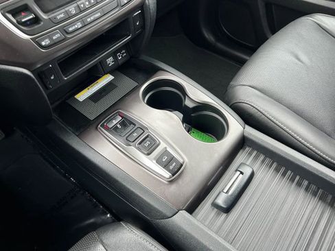 Used 2023 Honda Passport EX-L image 25