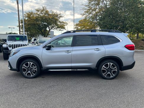 New 2025 Subaru Ascent Touring image 4