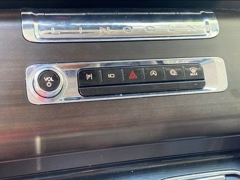 Used 2025 Lincoln Aviator Reserve w/ Equipment Group 201A AWD/4WD image 26
