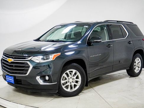 Used 2019 Chevrolet Traverse LT AWD/4WD image 1