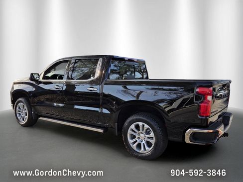 New 2026 Chevrolet Silverado 1500 LTZ w/ LTZ Premium Package AWD/4WD image 4