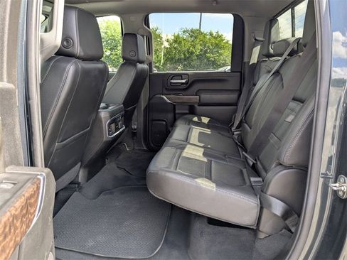 Used 2022 GMC Sierra 2500 Denali w/ Denali Ultimate Package image 23