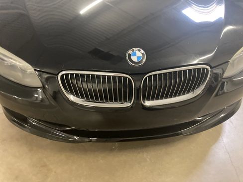 Used 2011 BMW 328i Convertible RWD image 10