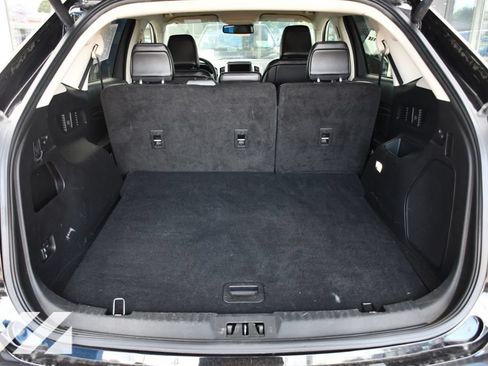 Used 2024 Ford Edge Titanium AWD/4WD image 26