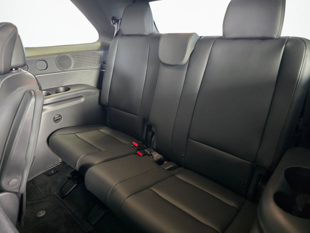 Used 2026 Hyundai Palisade Calligraphy AWD/4WD image 38