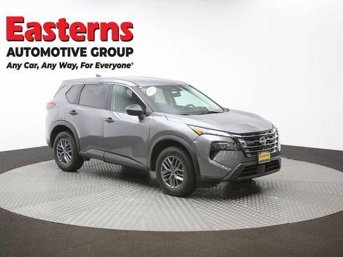Used 2024 Nissan Rogue S AWD/4WD image 50