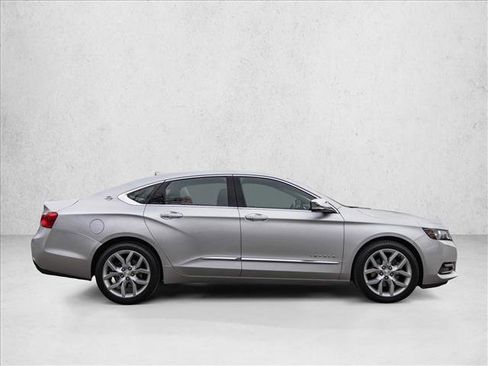 Used 2016 Chevrolet Impala LTZ w/ Enhanced Convenience Package image 4