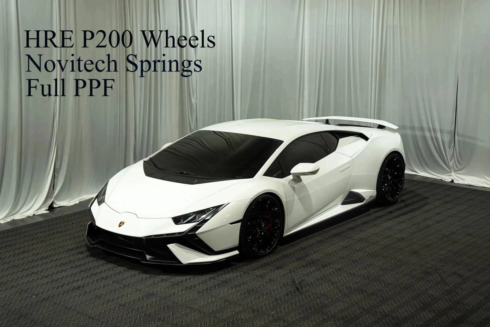 Used 2023 Lamborghini Huracan Tecnica RWD image 1