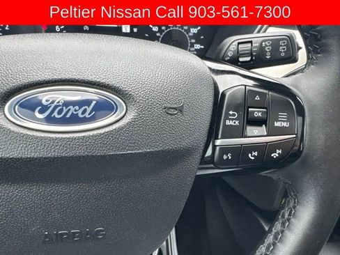 Used 2022 Ford Escape SEL FWD image 15