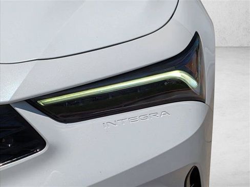 Used 2024 Acura Integra A-Spec FWD image 9