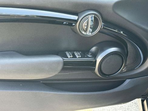 Used 2019 MINI Cooper Convertible FWD image 24