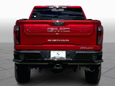 Used 2026 GMC Sierra 2500 AT4X image 4