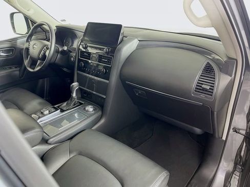 Used 2024 Nissan Armada SV image 30