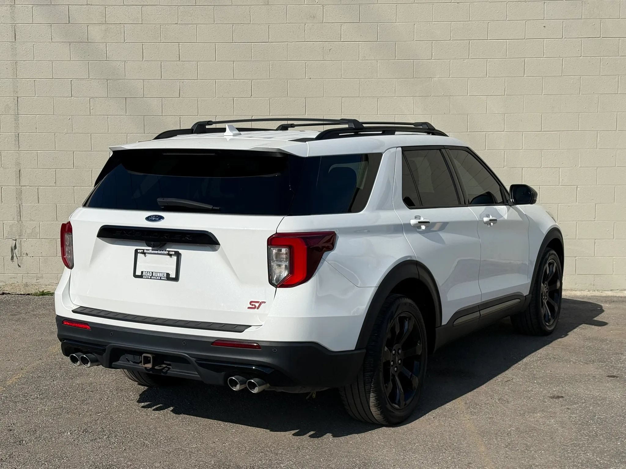 Used 2022 Ford Explorer ST w/ Equipment Group 401A AWD/4WD image 10