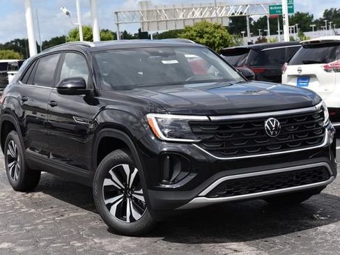 New 2026 Volkswagen Atlas Cross Sport SE AWD/4WD image 2