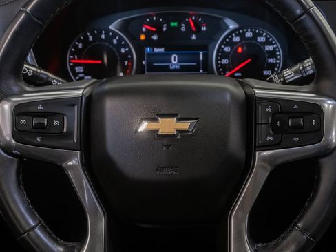 Used 2019 Chevrolet Blazer LT FWD image 15
