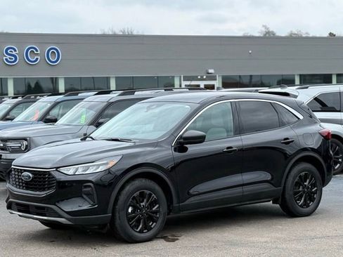 Used 2024 Ford Escape Active image 34