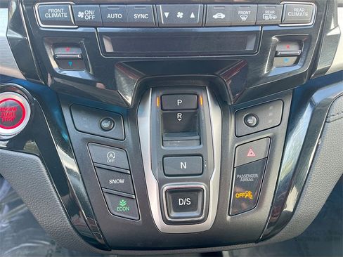 Used 2023 Honda Odyssey Touring image 17