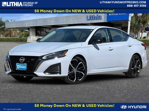 Used 2024 Nissan Altima 2.5 SR FWD image 1