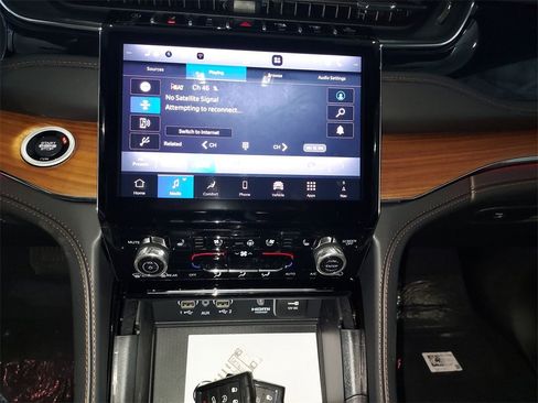 New 2025 Jeep Grand Cherokee L Summit image 22