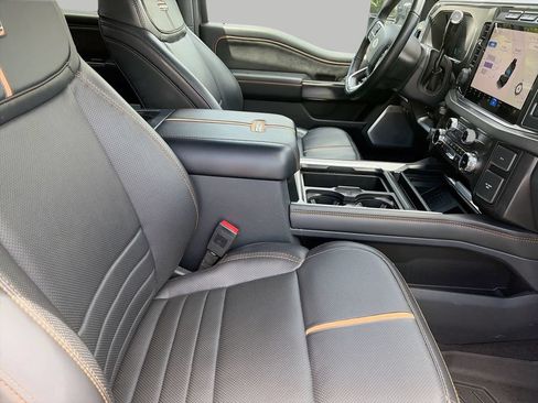 Used 2024 Ford F250 Platinum w/ Tremor Off-Road Package AWD/4WD image 8