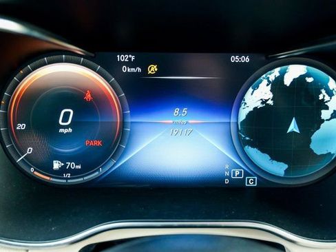 Used 2022 Mercedes-Benz GLC 300 GLC 300 image 41