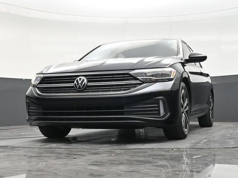 Used 2024 Volkswagen Jetta Sport FWD image 27