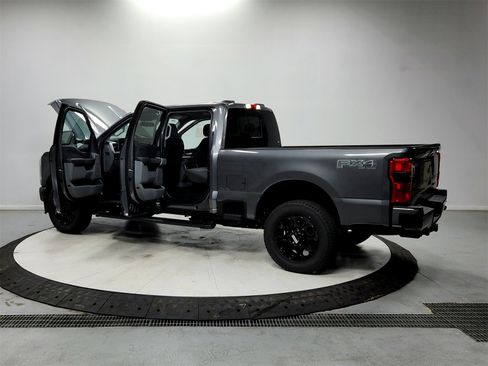 New 2026 Ford F250 XLT w/ XLT Premium Package image 13