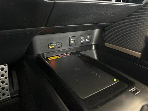 New 2026 Toyota Camry Hybrid image 26