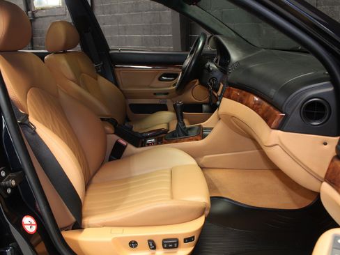 Used 2002 BMW M5 RWD image 59