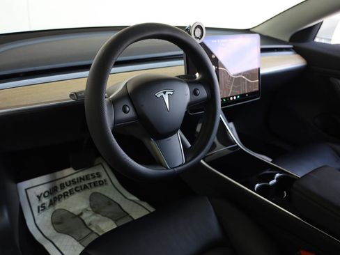 Used 2019 Tesla Model 3 Long Range AWD/4WD image 13