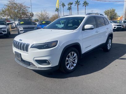 Used 2019 Jeep Cherokee Latitude w/ Popular Appearance Group