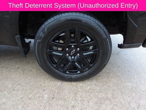 Used 2023 Chevrolet Silverado 1500 Custom w/ LPO, Dark Essentials Package image 15