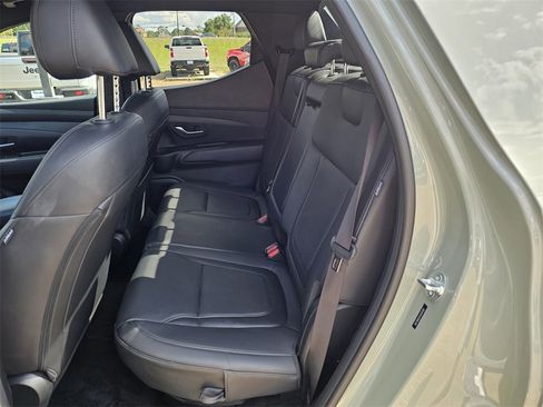 Certified 2025 Hyundai Santa Cruz SEL image 16