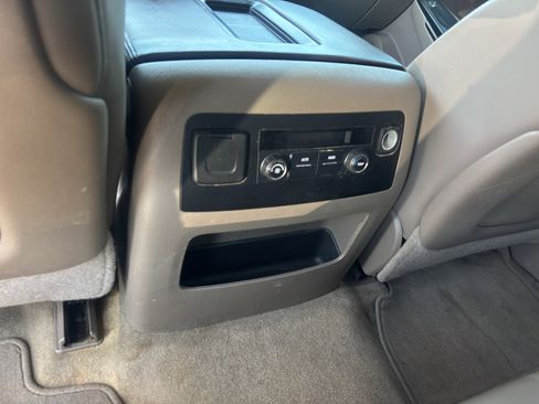 Used 2015 Chevrolet Tahoe LT image 19