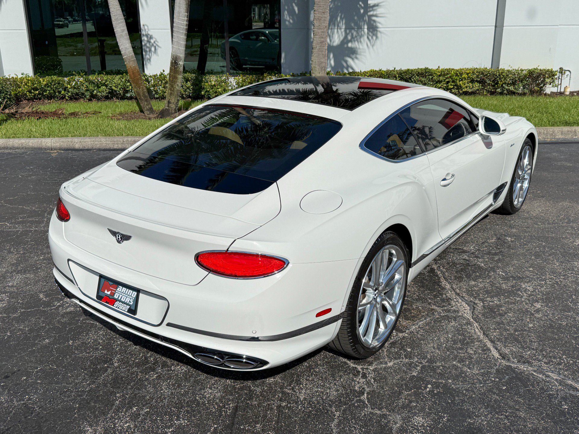 Used 2023 Bentley Continental GT Azure AWD/4WD image 29
