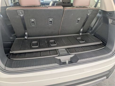 Used 2025 Honda Pilot Elite image 30