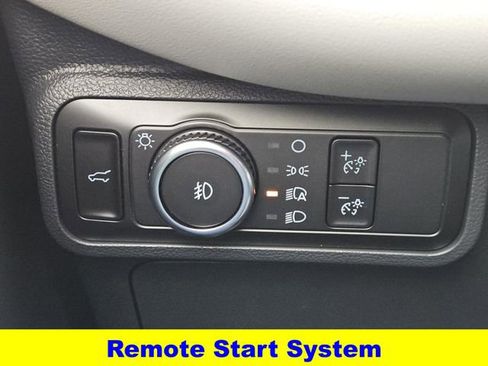 New 2026 Ford Explorer Active w/ Active Comfort Package image 18