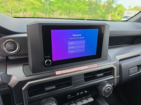 New 2026 Toyota 4Runner SR5 AWD/4WD image 17