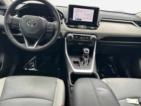 Used 2024 Toyota RAV4 XLE Premium FWD image 3