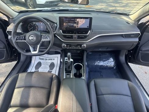 Used 2025 Nissan Altima 2.5 SL image 9