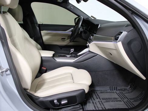 Used 2023 BMW 430i Gran Coupe w/ M Sport Package image 11