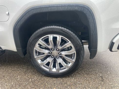 Certified 2024 GMC Sierra 1500 Denali w/ Denali Reserve Package image 9
