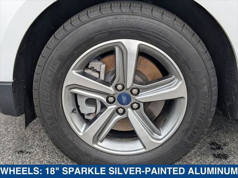 Certified 2022 Ford Edge SEL w/ Convenience Package image 9