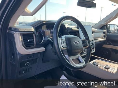 Used 2024 Ford Expedition Limited image 9