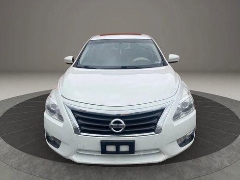 Used 2015 Nissan Altima 3.5 SL image 1
