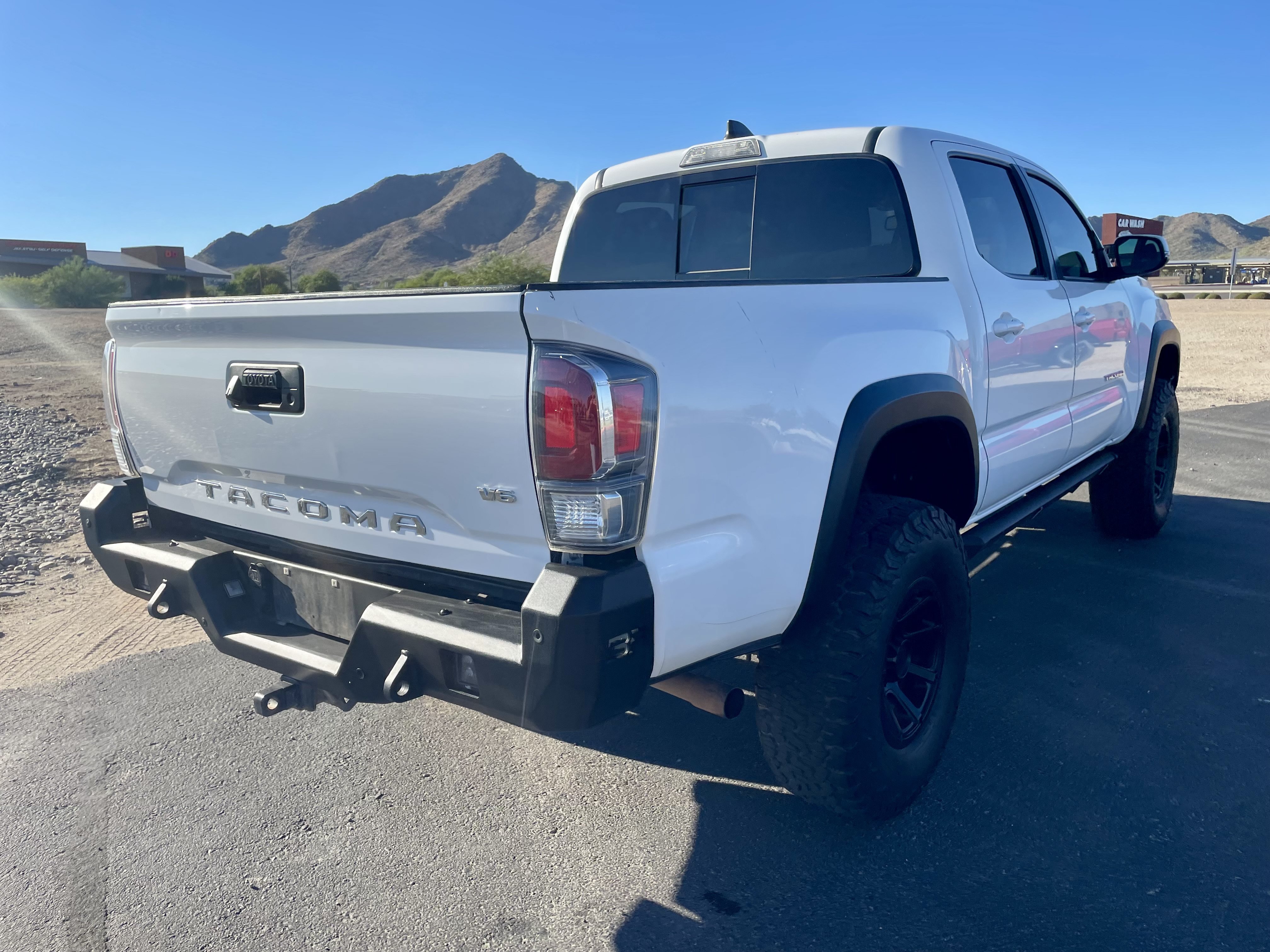 Used 2023 Toyota Tacoma TRD Off-Road AWD/4WD image 5
