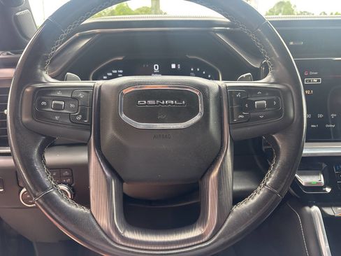 Used 2023 GMC Sierra 1500 Denali Ultimate AWD/4WD image 8