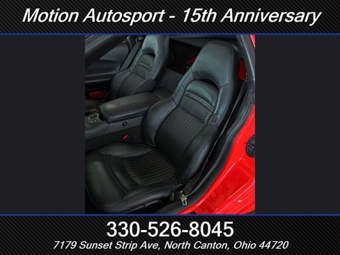 Used 2003 Chevrolet Corvette Coupe w/ Preferred Equipment Group RWD image 29