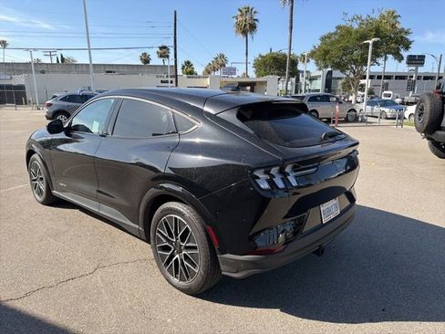 Used 2025 Ford Mustang Mach-E Premium RWD image 5